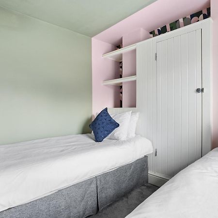 Harbour Court Plymouth - Free Parking - Tucked Away On The Barbican With Courtyard - By Ocean City Retreats Eksteriør billede