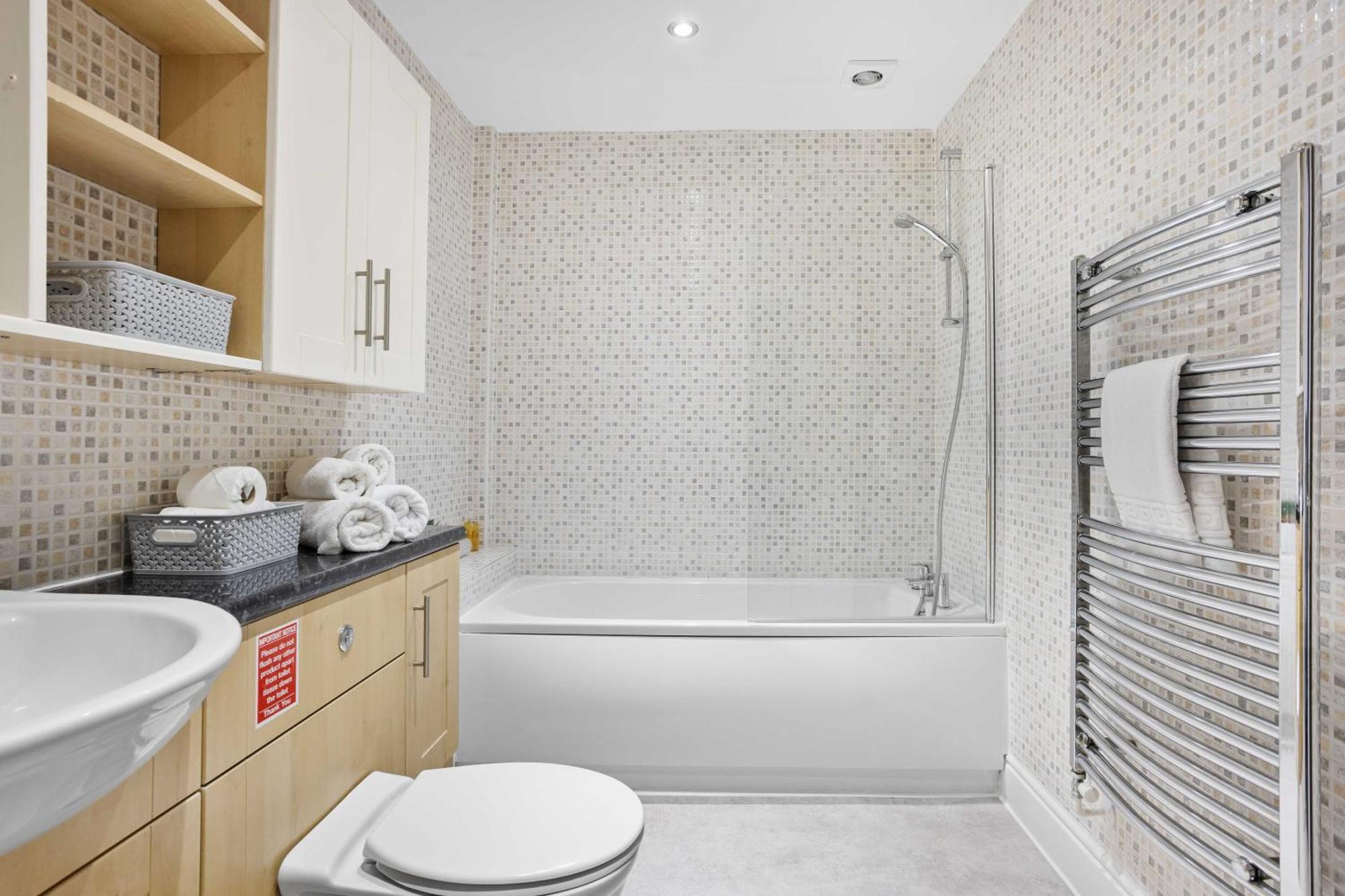 Harbour Court Plymouth - Free Parking - Tucked Away On The Barbican With Courtyard - By Ocean City Retreats Eksteriør billede